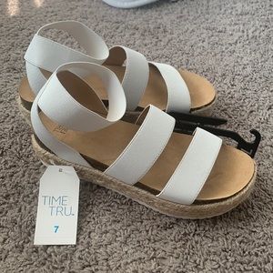 Platform sandals NWT